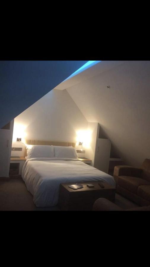 Storm Cottage B&B Hugh Town 외부 사진